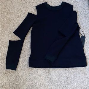 NEVER WORN black Noli sweatshirt